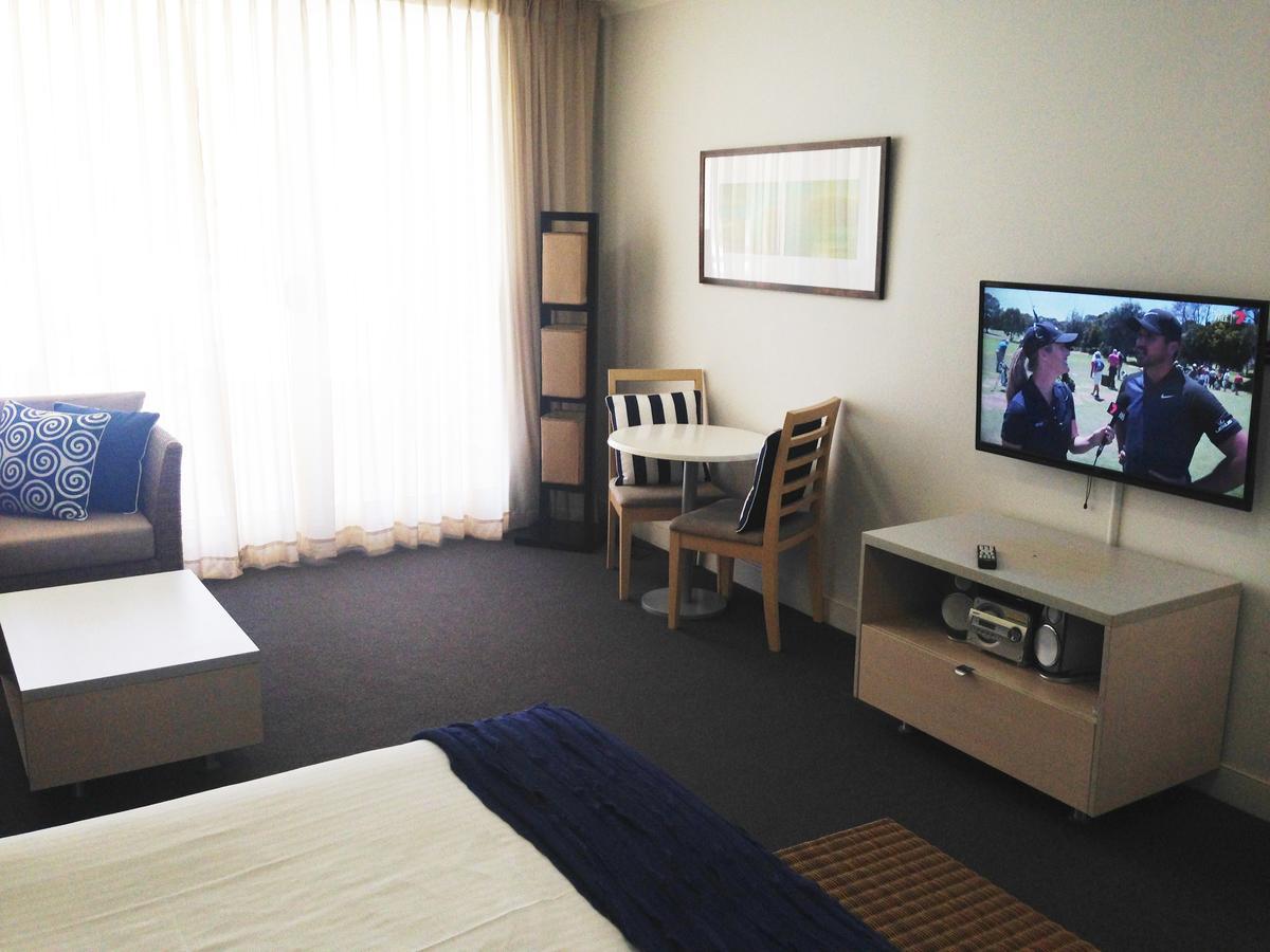 Base Holidays - Ettalong Beach Premium Apartments Kültér fotó
